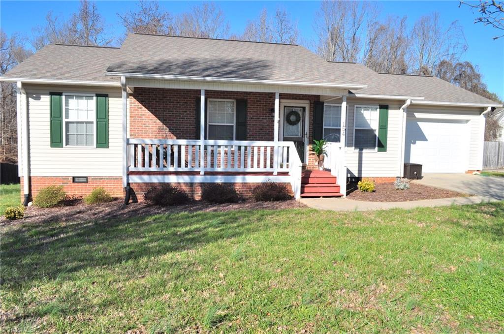 154 Sunset Ridge Lane Lexington, NC 27295 - Photo 1 of 16 Gallery Image 1