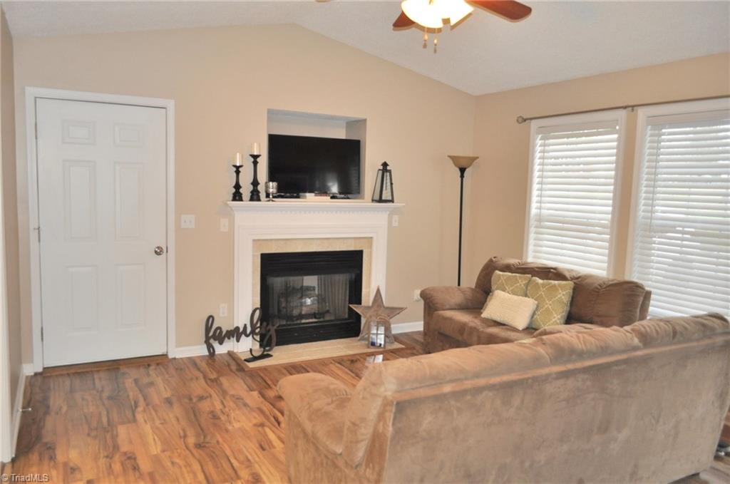 154 Sunset Ridge Lane Lexington, NC 27295 - Photo 6 of 16 Gallery Image 6