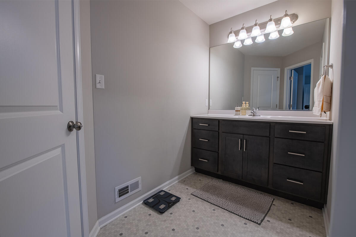 11775 Rhode Island Street Crown Point, IN 46307 - Photo 25 of 36 1200x800