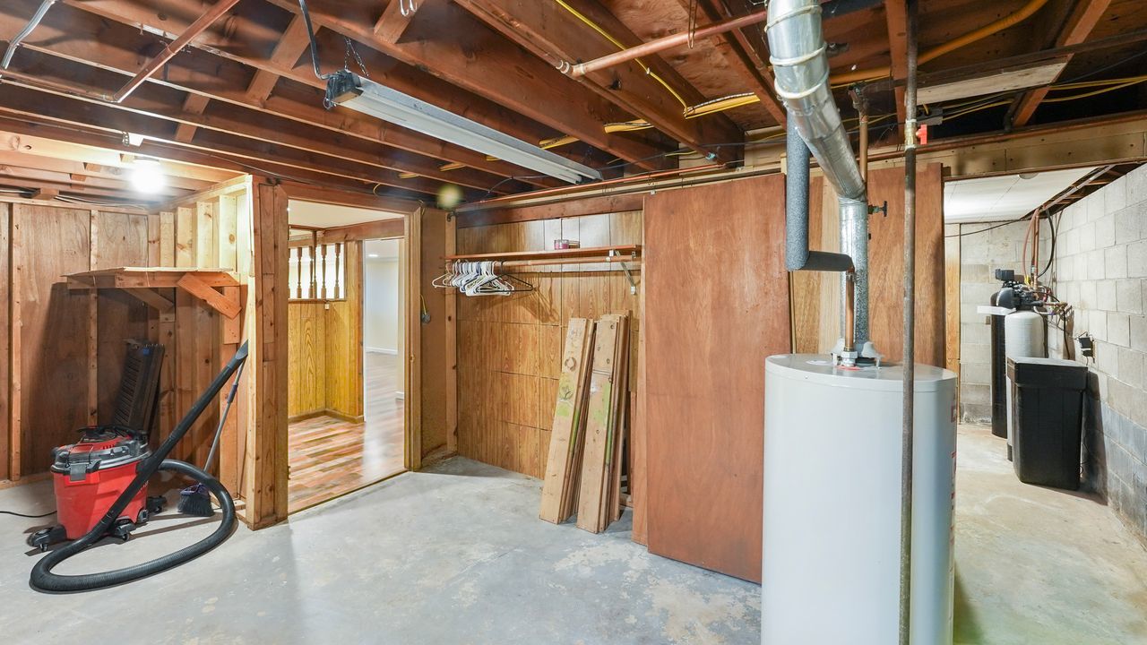 10009 Wolf Road Geneseo, IL 61254 - Photo 47 of 63