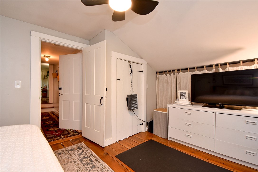 195 Town Farm Road Coventry, RI 02816 - Photo 24 of 47 2nd floor main bedroom