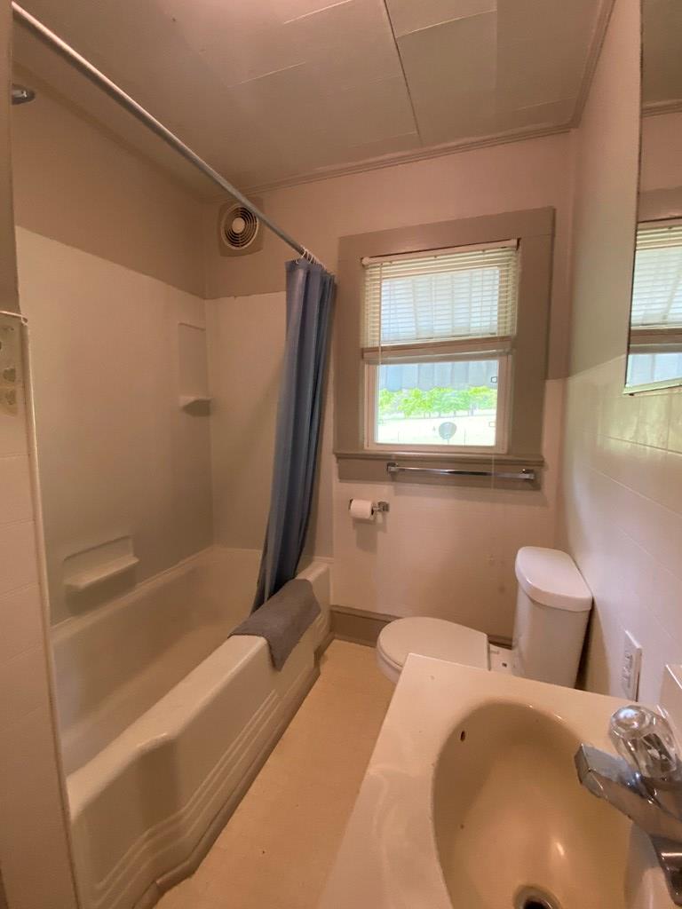 2136 Poorhouse Road Victoria, VA 23974 - Photo 25 of 31 Gallery Image 25