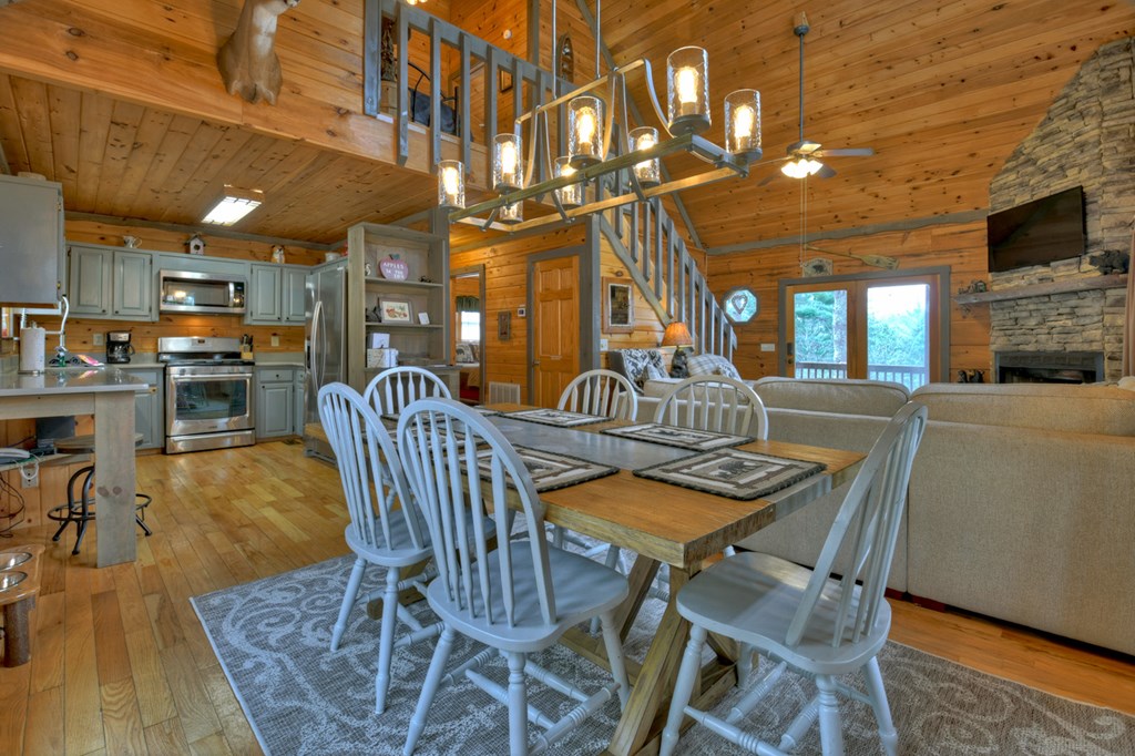 464 Bell Camp Ridge Road Blue Ridge, GA 30513 - Photo 24 of 48