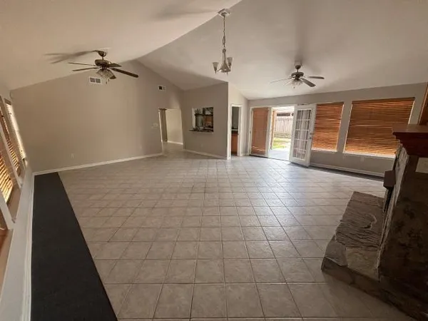 $139,000 | 3228 Veronica Drive, Chalmette, LA 70043