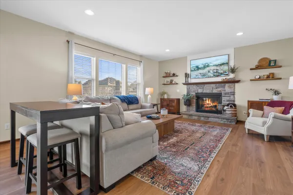 $679,000 | 3552 Olde Howell Road, Waukesha, WI 53188