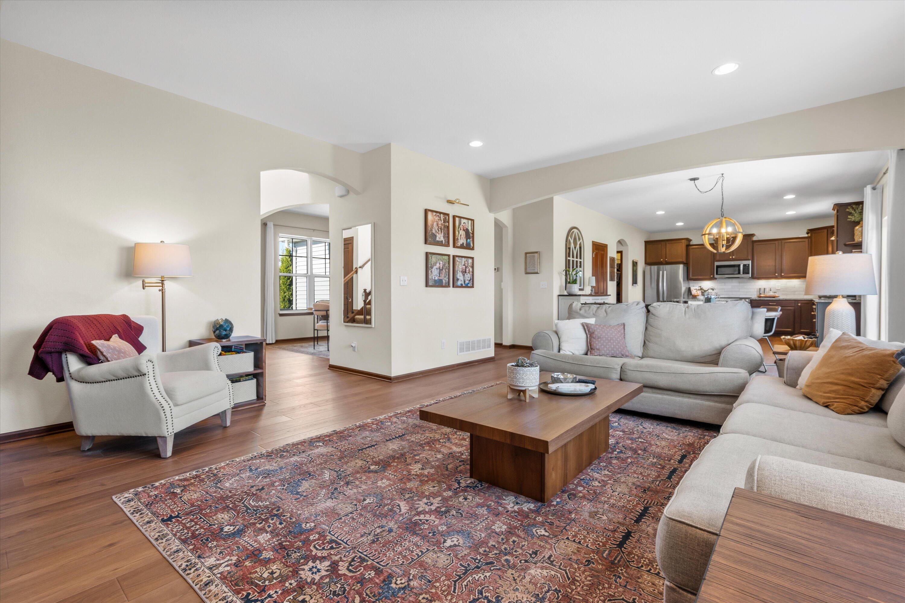 3552 Olde Howell Road Waukesha, WI 53188 - Photo 13 of 60 Spacious