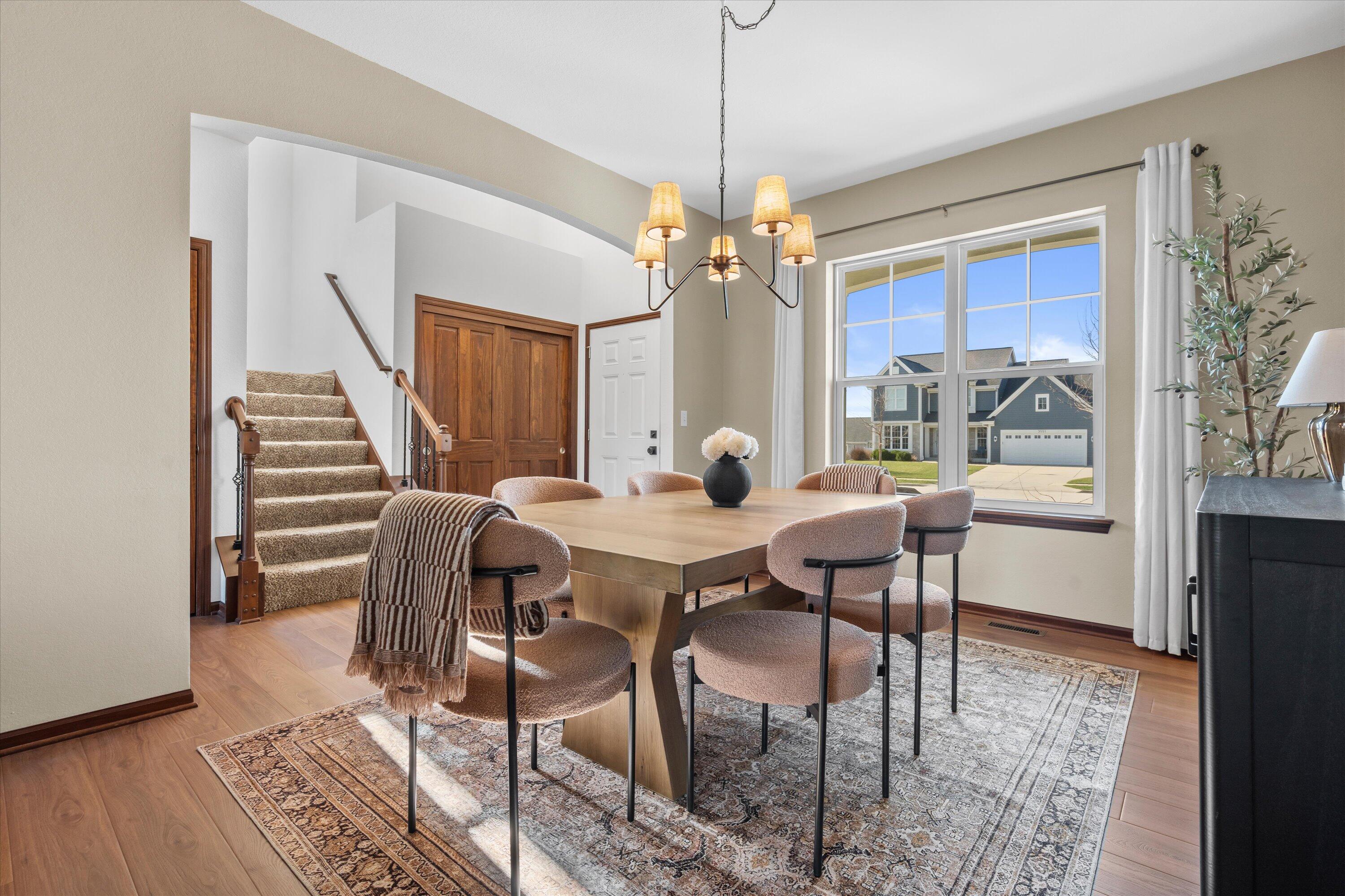 3552 Olde Howell Road Waukesha, WI 53188 - Photo 17 of 60 Arched Doorway