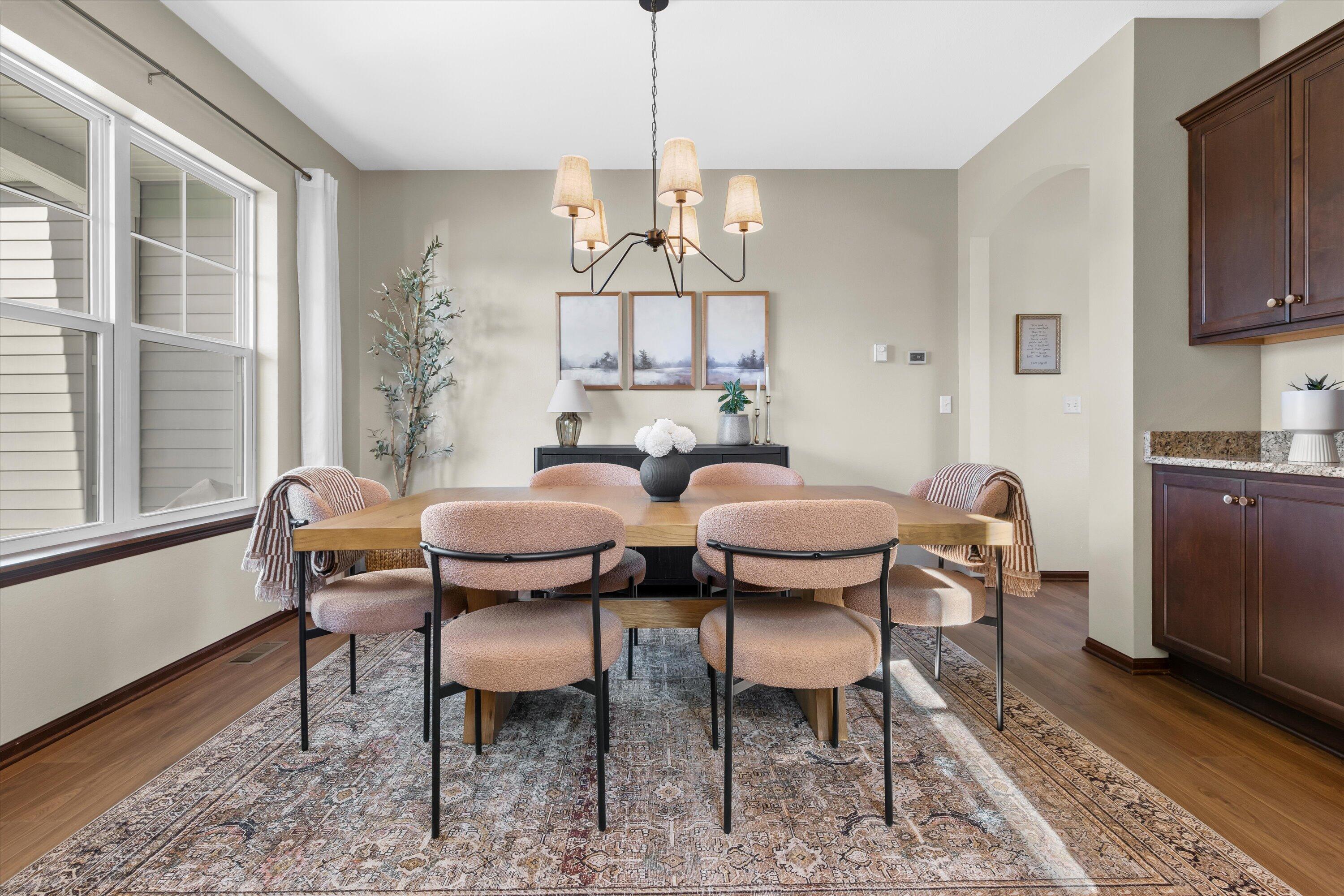 3552 Olde Howell Road Waukesha, WI 53188 - Photo 18 of 60 Dining Room