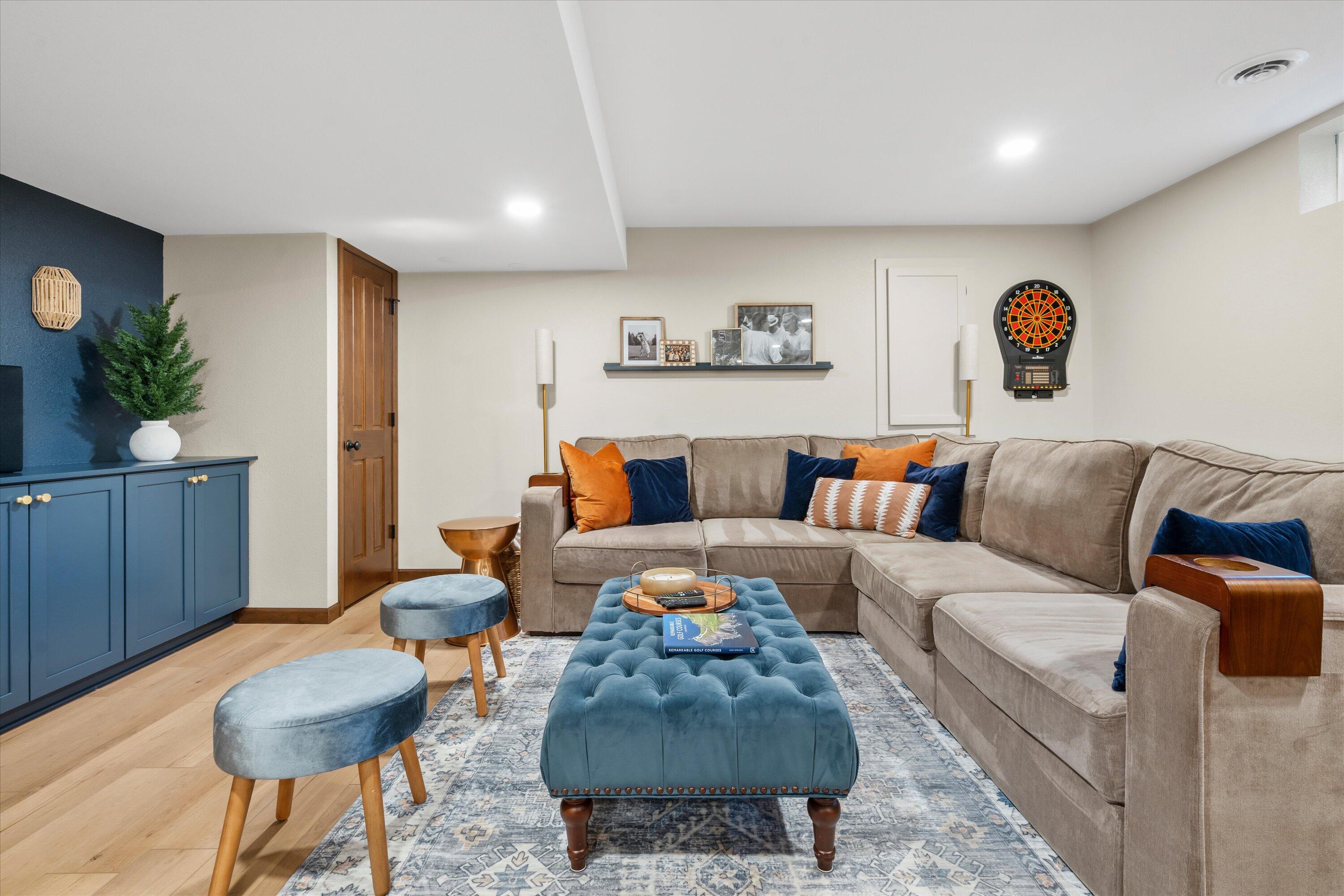 3552 Olde Howell Road Waukesha, WI 53188 - Photo 20 of 60 LL Living Space