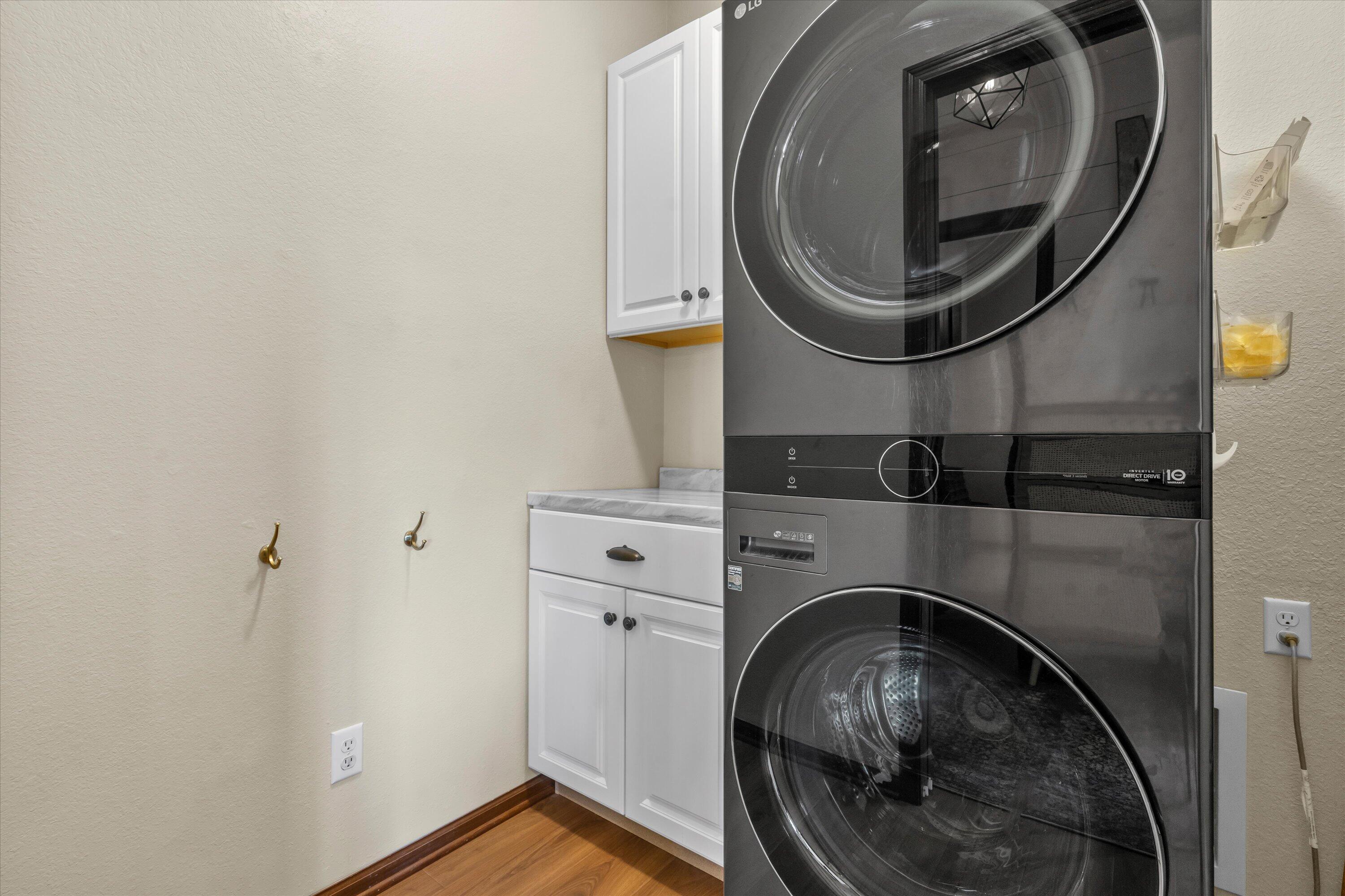 3552 Olde Howell Road Waukesha, WI 53188 - Photo 38 of 60 First Floor Laundry