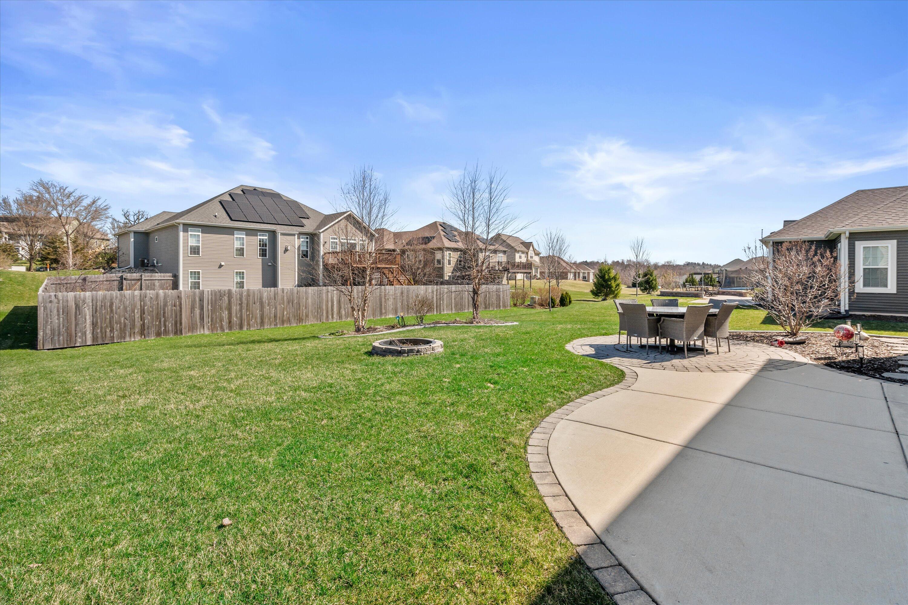 3552 Olde Howell Road Waukesha, WI 53188 - Photo 44 of 60 Fire Pit