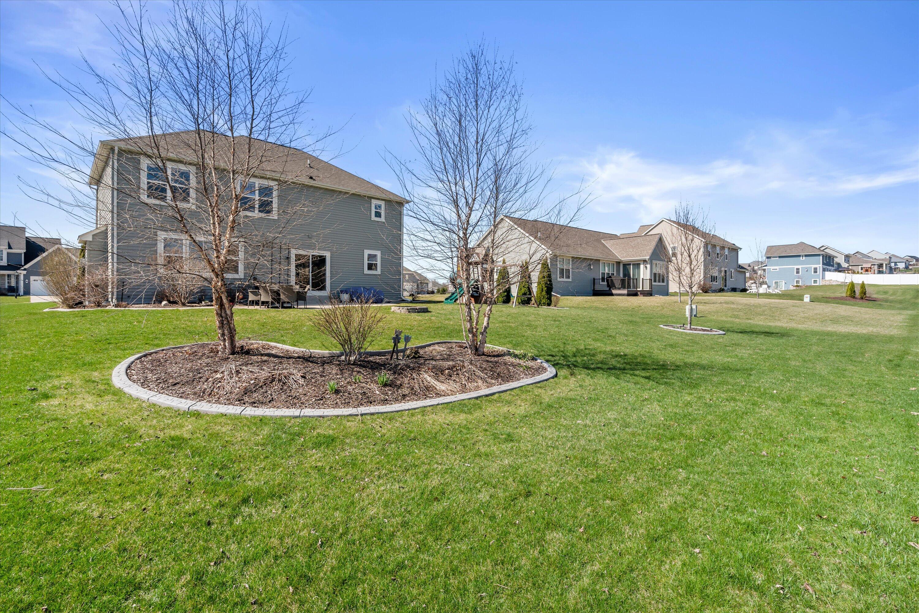 3552 Olde Howell Road Waukesha, WI 53188 - Photo 45 of 60 Backyard View