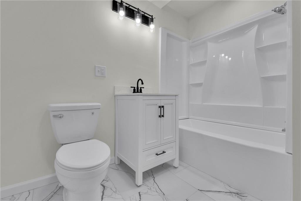 309 East 2nd Street Bonner Springs, KS 66012 - Photo 20 of 39