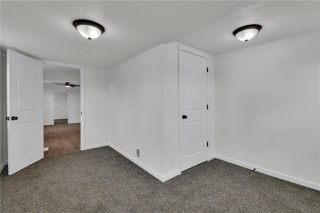 309 East 2nd Street Bonner Springs, KS 66012 - Photo 23 of 39