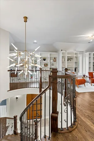 $2,000,000 | 1021 Linden Lane, Glenview, IL 60025