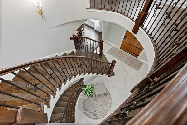 $2,000,000 | 1021 Linden Lane, Glenview, IL 60025