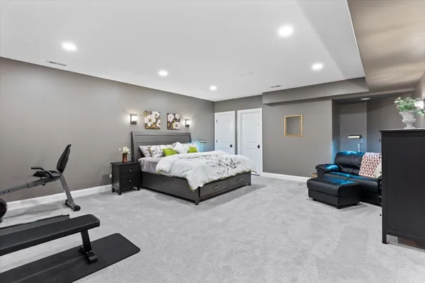 $2,000,000 | 1021 Linden Lane, Glenview, IL 60025