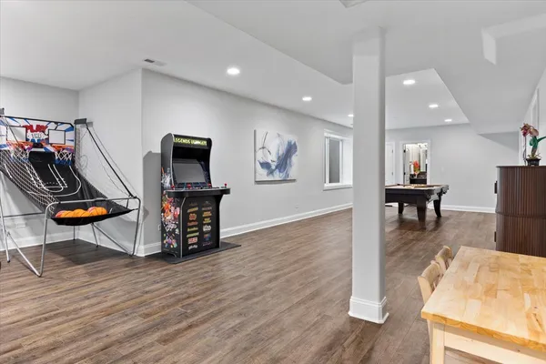 $2,000,000 | 1021 Linden Lane, Glenview, IL 60025