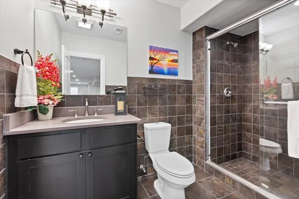 $2,000,000 | 1021 Linden Lane, Glenview, IL 60025