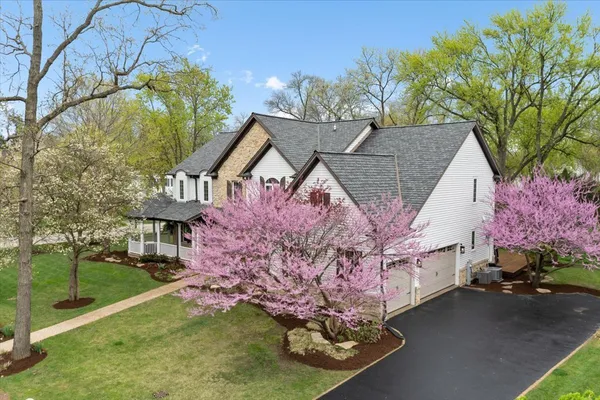 $2,000,000 | 1021 Linden Lane, Glenview, IL 60025