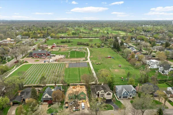 $2,000,000 | 1021 Linden Lane, Glenview, IL 60025