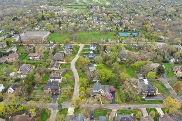 $2,000,000 | 1021 Linden Lane, Glenview, IL 60025