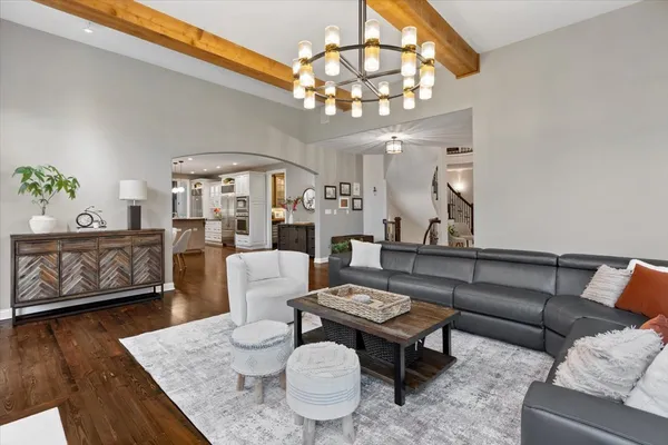 $2,000,000 | 1021 Linden Lane, Glenview, IL 60025