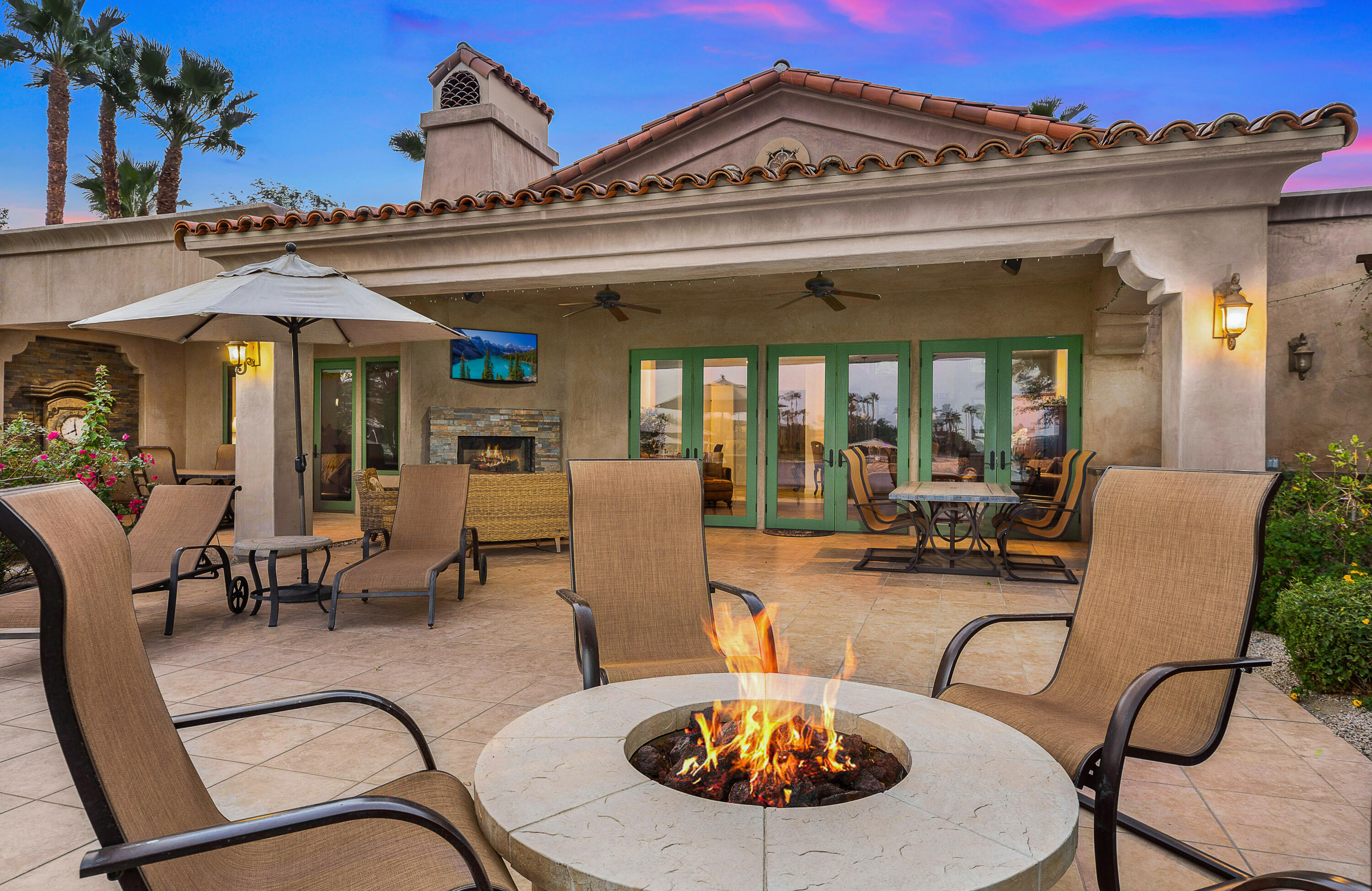 83005 North Shore Drive Indio, CA 92203 - Photo 15 of 40 a view of a dining room with furniture