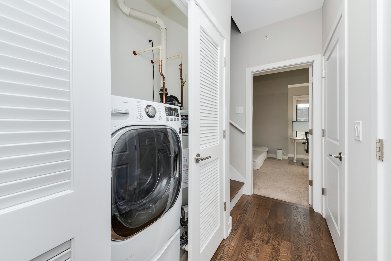 1025 Walnut Way Oak Park, IL 60302 - Photo 18 of 24