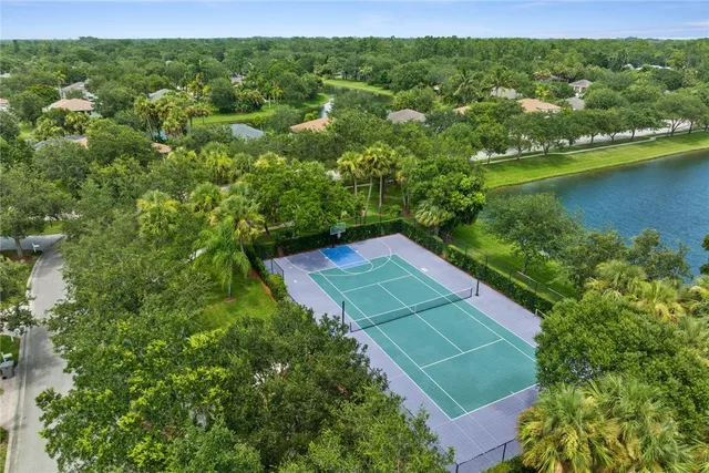 $574,000 | 728 South Ocracoke Square Southwest, Vero Beach, FL 32968