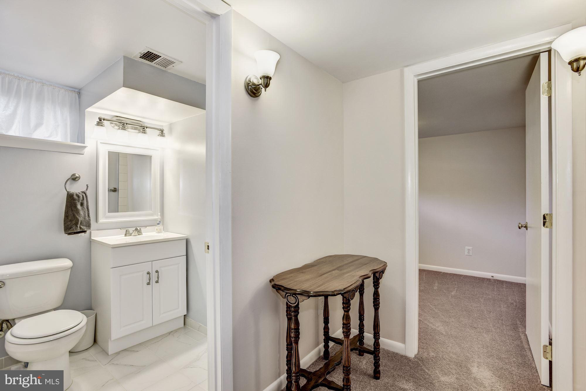 10208 Rodgers Road Fairfax, VA 22030 - Photo 21 of 48
