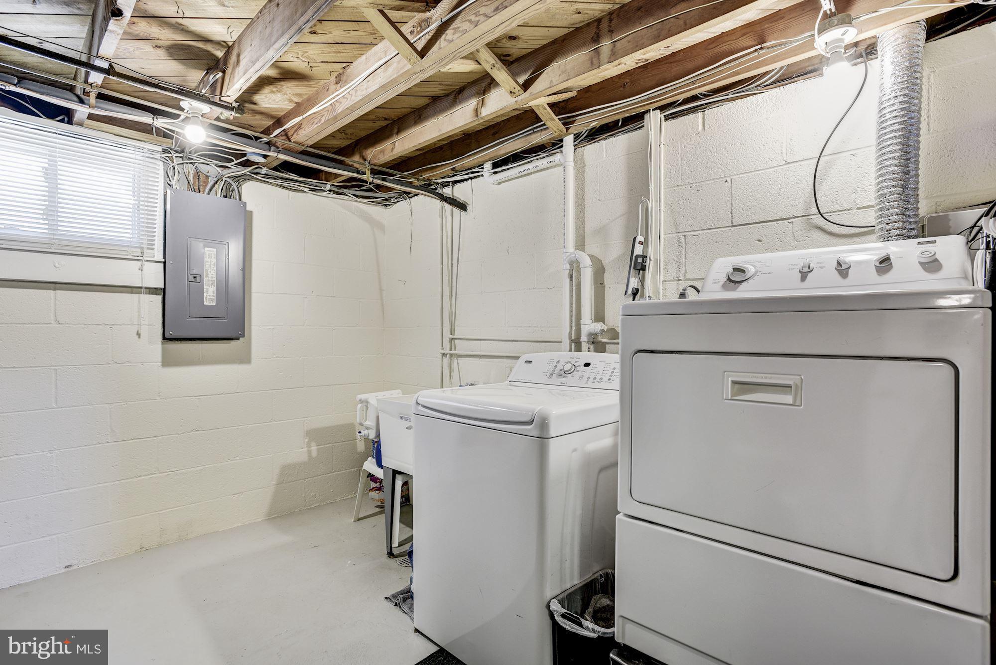 10208 Rodgers Road Fairfax, VA 22030 - Photo 33 of 48