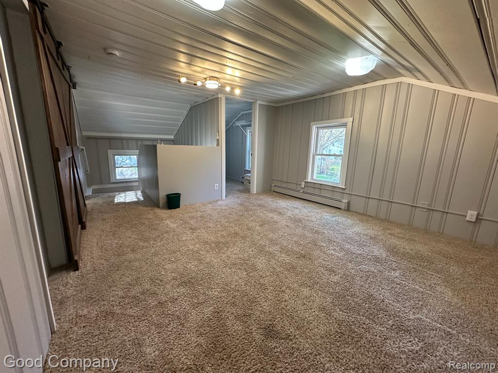 720 West Commerce Road Commerce Township, MI 48382 - Photo 10 of 19