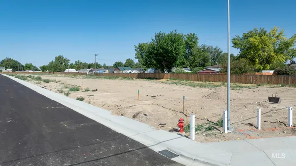 $369,900 | 313 North 9th Avenue North, Payette, ID 83661