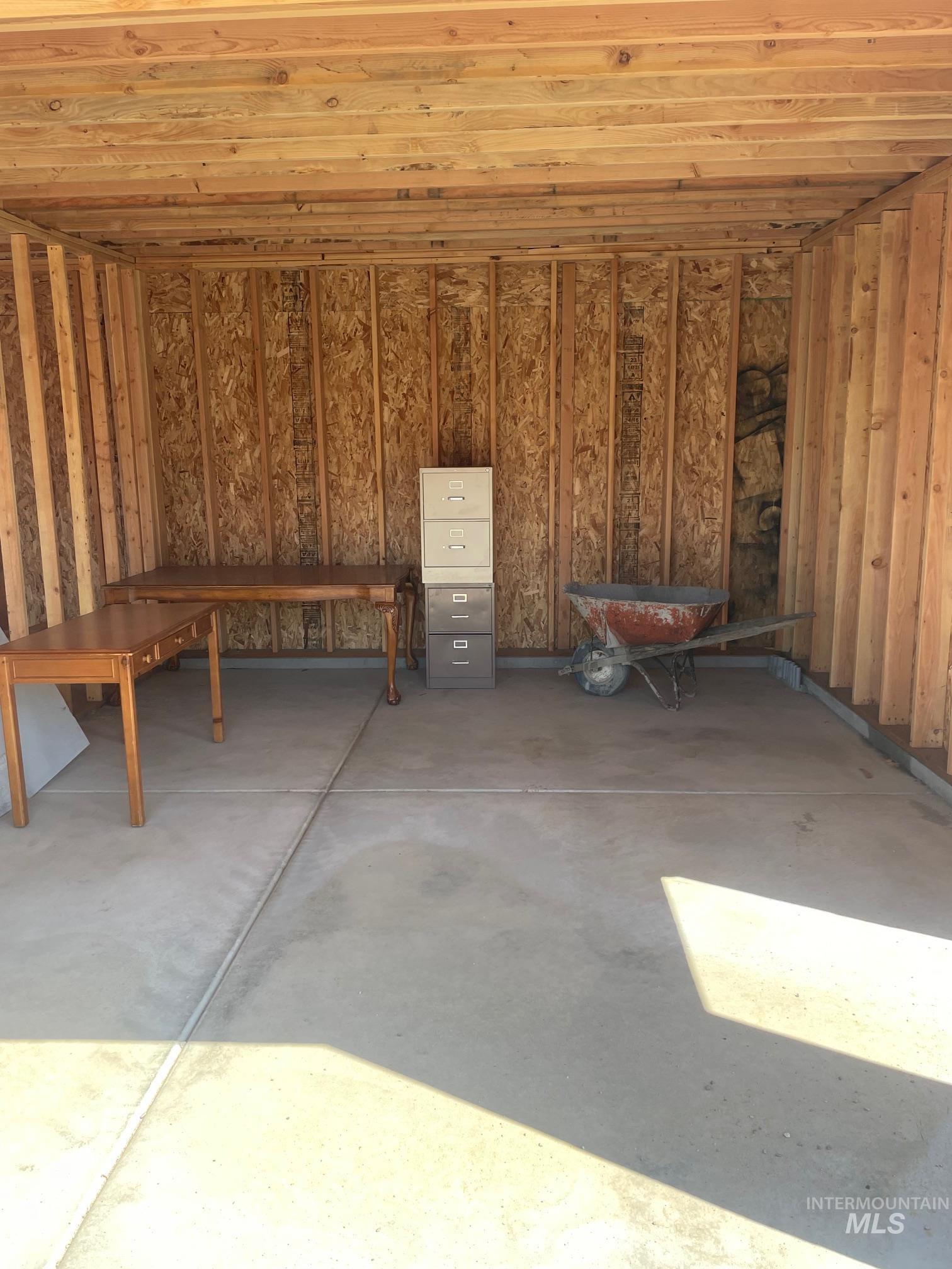 313 North 9th Avenue North Payette, ID 83661 - Photo 17 of 21 Misc room featuring concrete floors