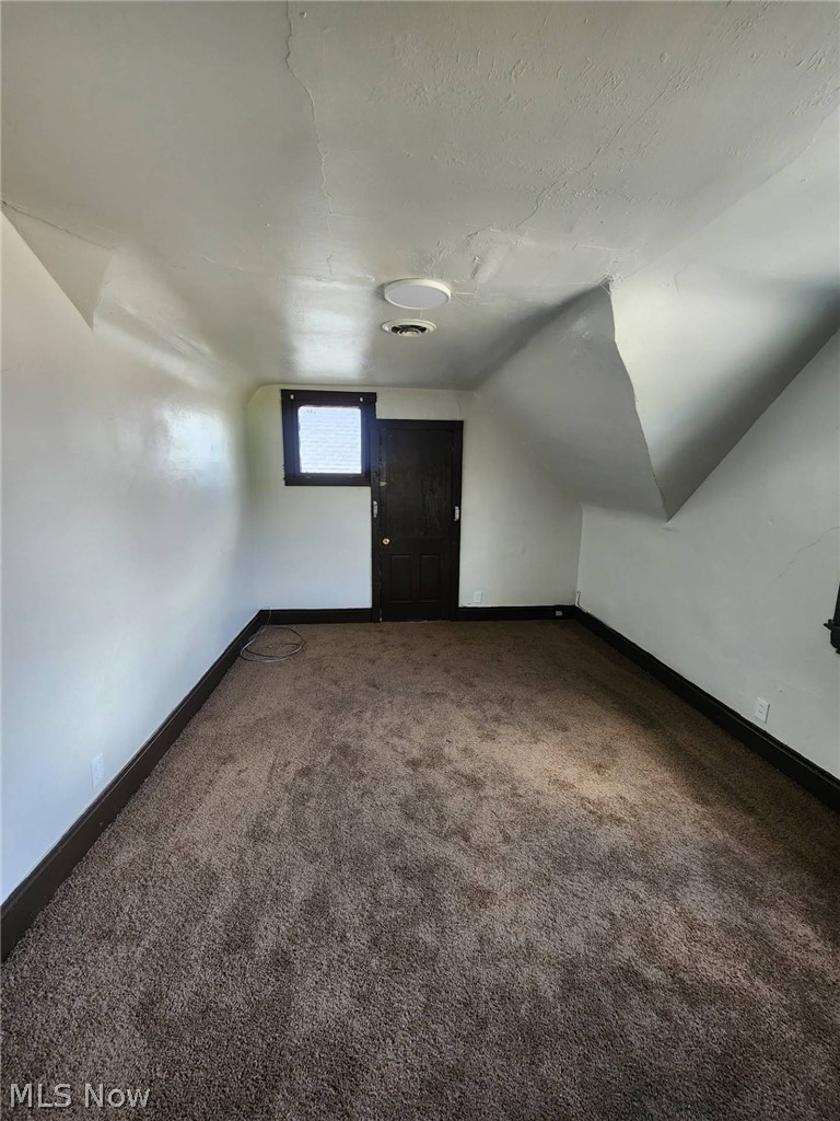 974 Eddy Road Cleveland, OH 44108 - Photo 29 of 48