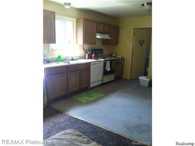 11501 Dexter-Pinckney Road Pinckney, MI 48169 - Photo 13 of 16 13.jpg