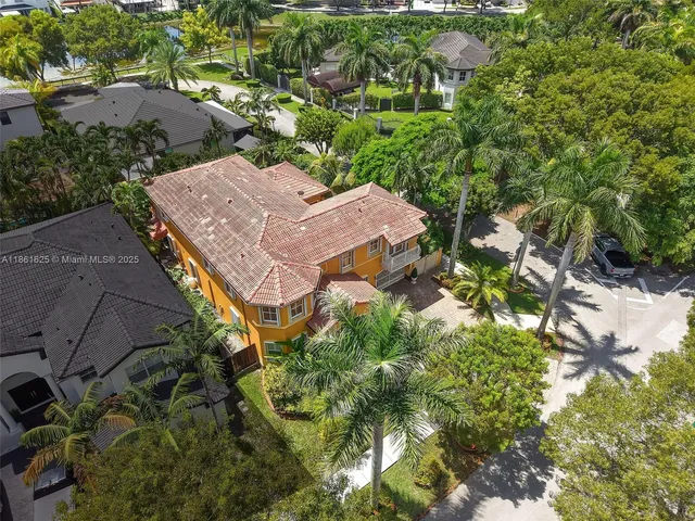 $1,050,000 | 14980 Southwest 15th Lane, Miami, FL 33185