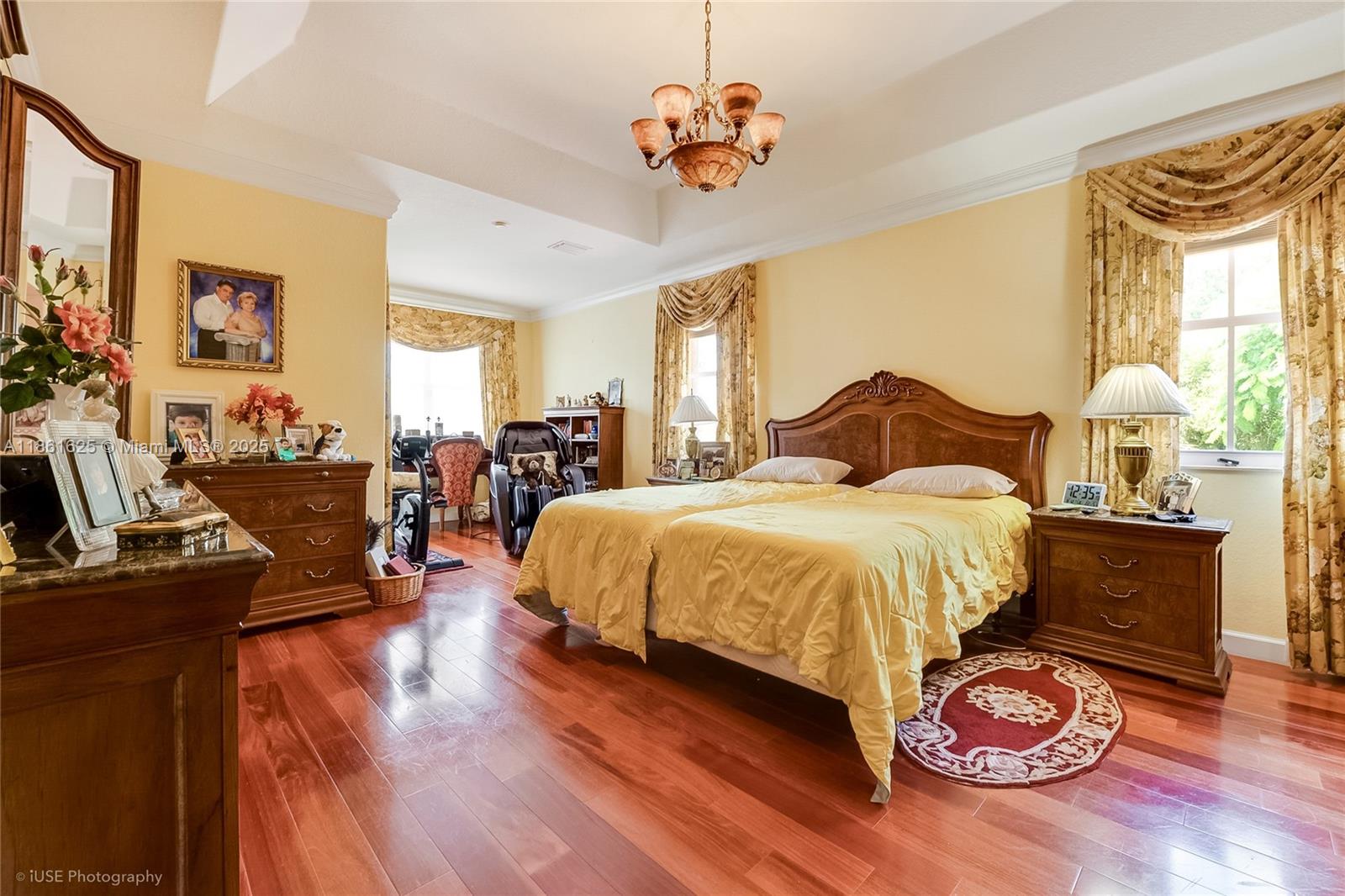 14980 Southwest 15th Lane Miami, FL 33185 - Photo 4 of 28