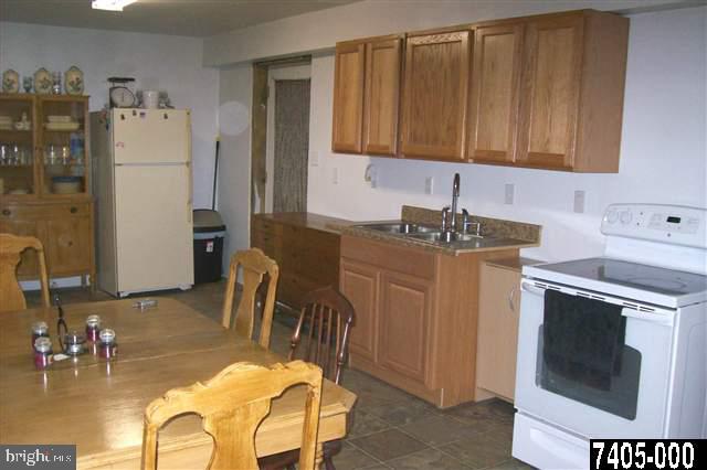 81 Chain Saw Road Dillsburg, PA 17019 - Photo 14 of 16 Gallery Image 14