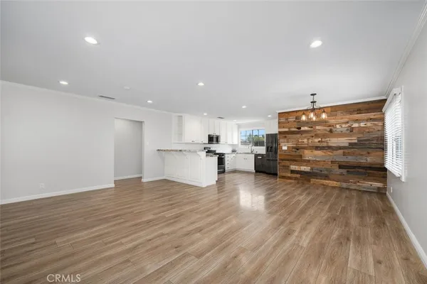 $1,010,000 | 3861 Hackett Avenue, Long Beach, CA 90808