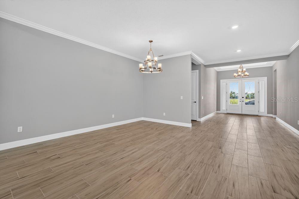 15246 Contenta Loop Bradenton, FL 34211 - Photo 13 of 64