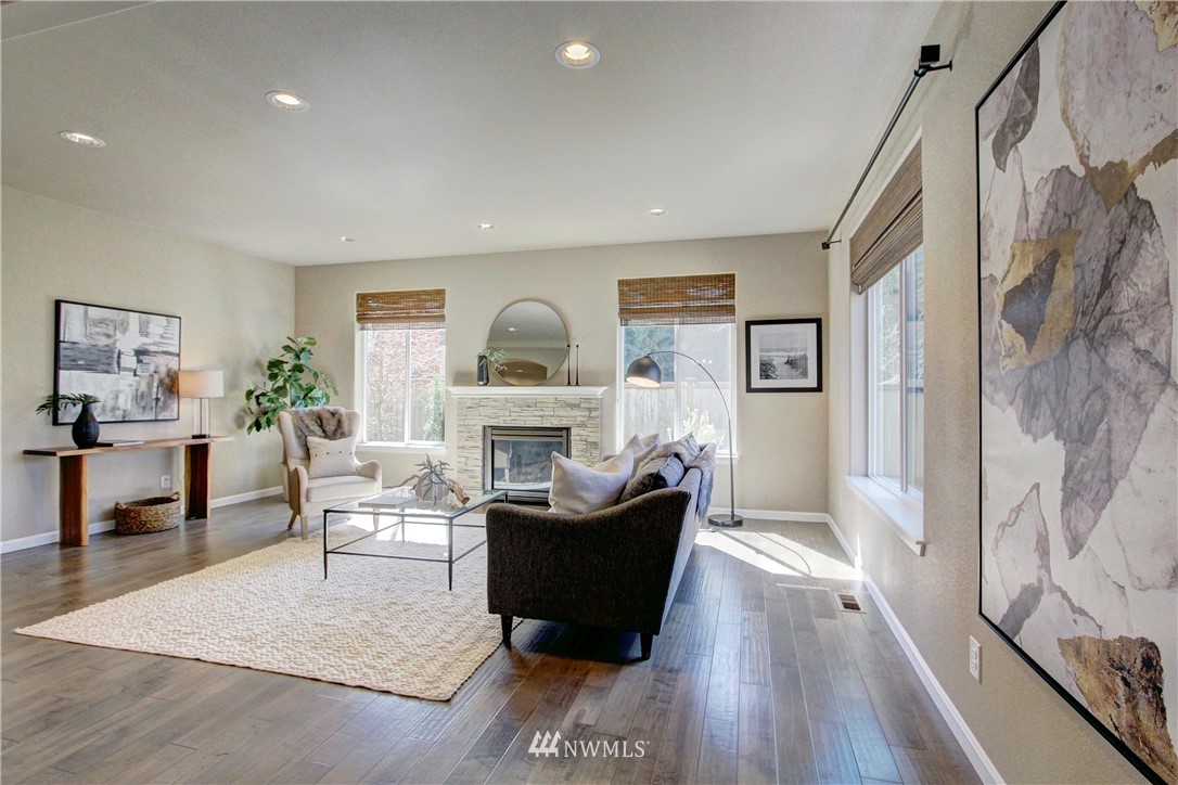 4731 Rochelle Street Southeast Lacey, WA 98503 - Photo 6 of 35 Gallery Image 6