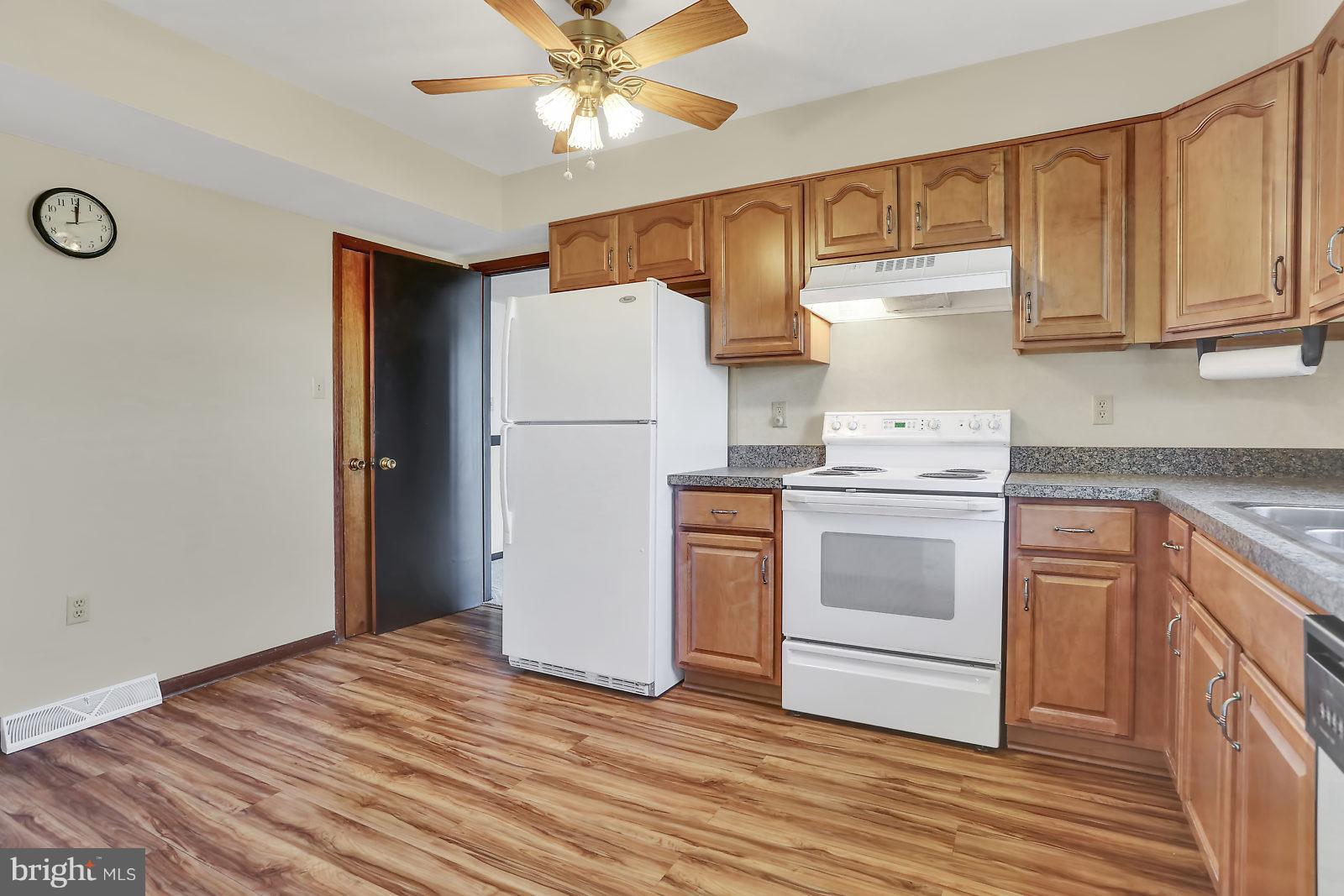 7 Timber Road Carlisle, PA 17015 - Photo 5 of 26 Gallery Image 5