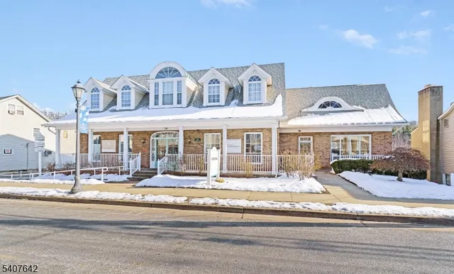 $2,300 | 13 Main Street, Unit 3, Sparta, NJ 07871