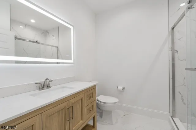 $2,300 | 13 Main Street, Unit 3, Sparta, NJ 07871