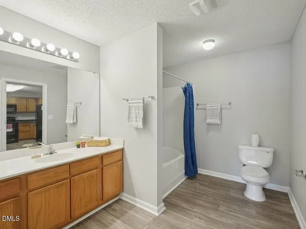 $1,200 | 215 William Penn Plaza, Unit 1BR, Durham, NC 27704