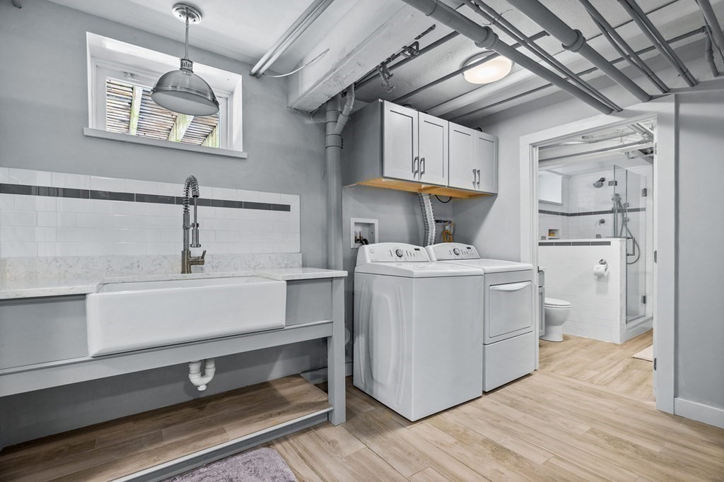 15 Rotherwood Road Newton, MA 02459 - Photo 32 of 40