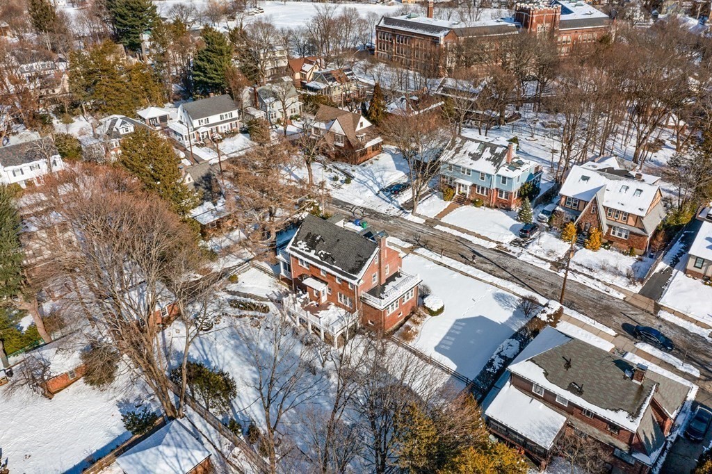 15 Rotherwood Road Newton, MA 02459 - Photo 34 of 40
