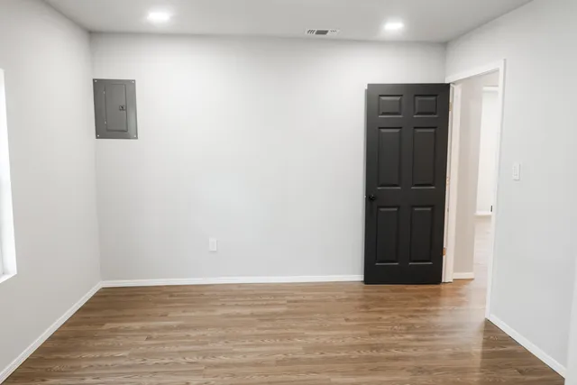 a view of empty room